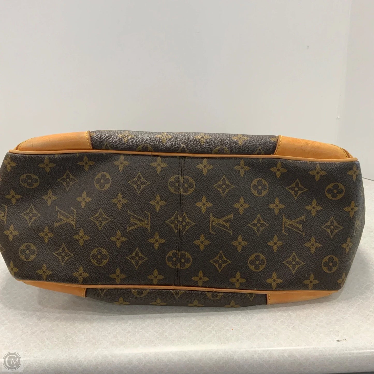 Handbag Luxury Designer By Louis Vuitton, Size: Large