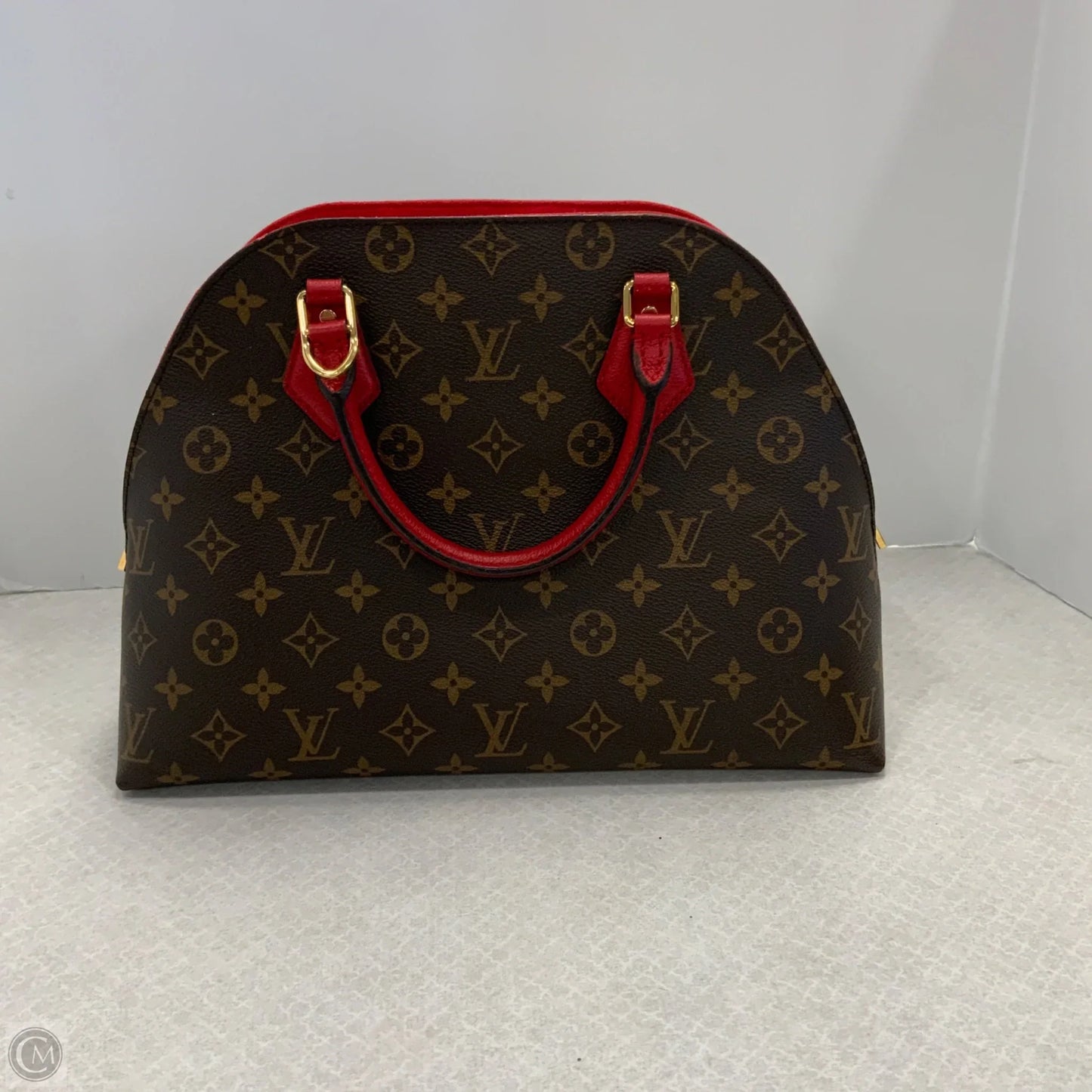 Handbag Luxury Designer By Louis Vuitton, Size: Medium