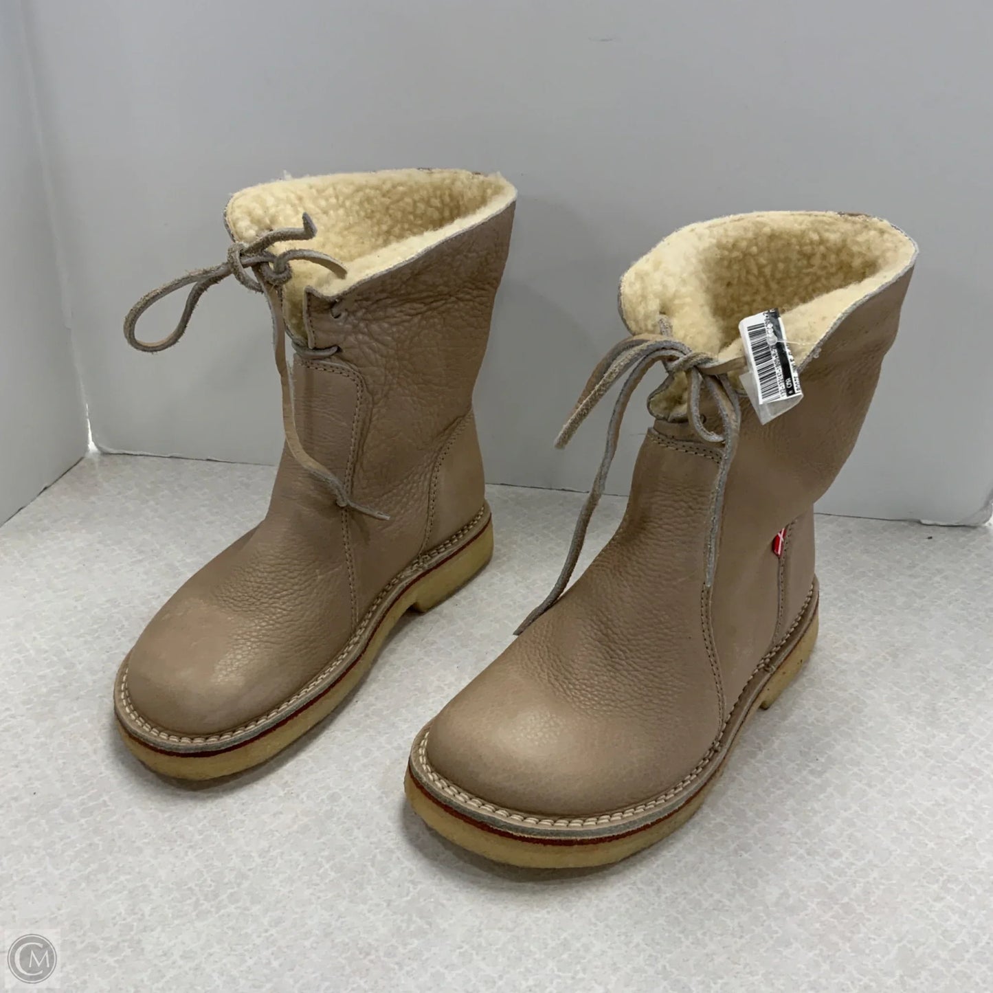 Boots Ankle Flats By DUCK FEET In Brown, Size: 7.5