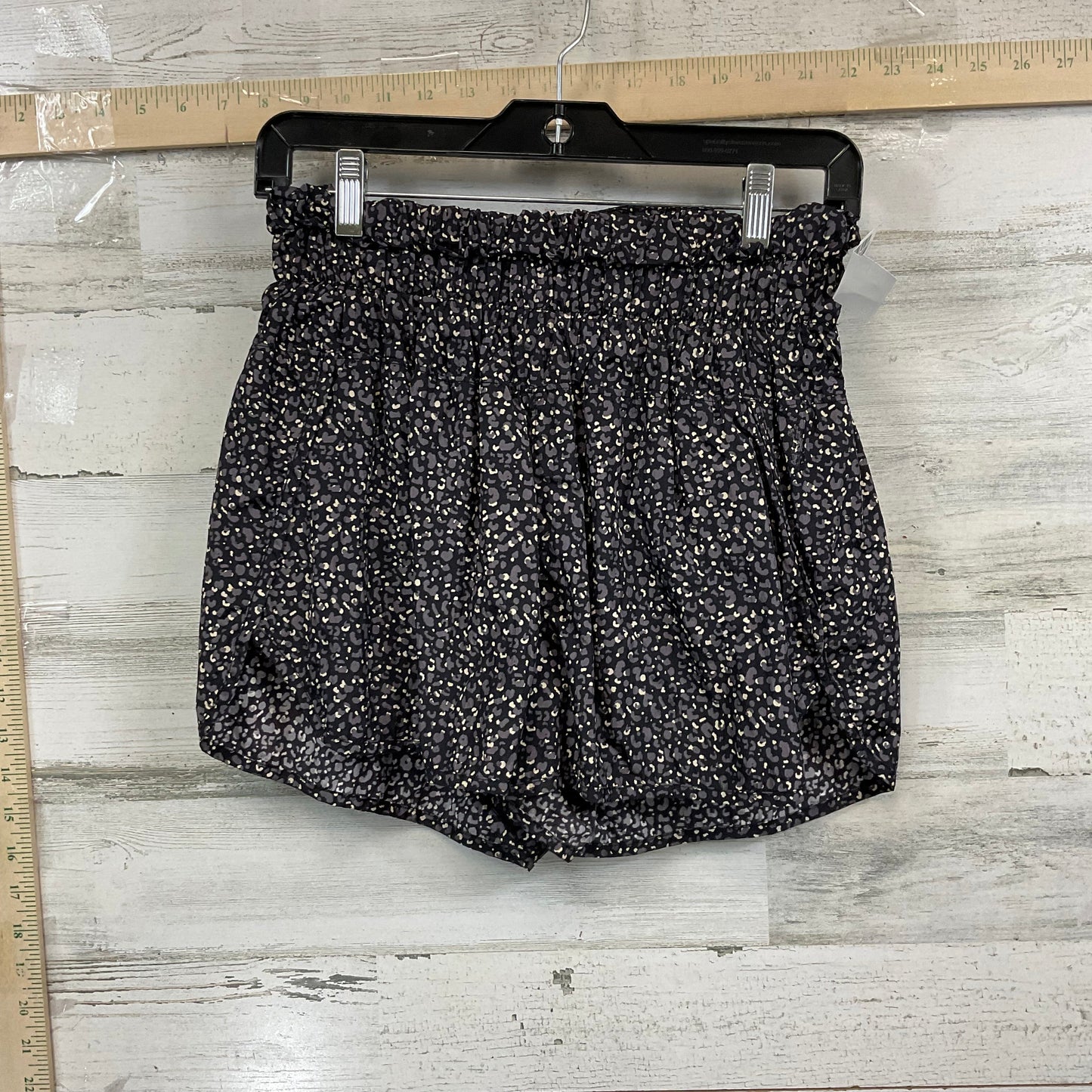 Black Shorts Free People, Size M