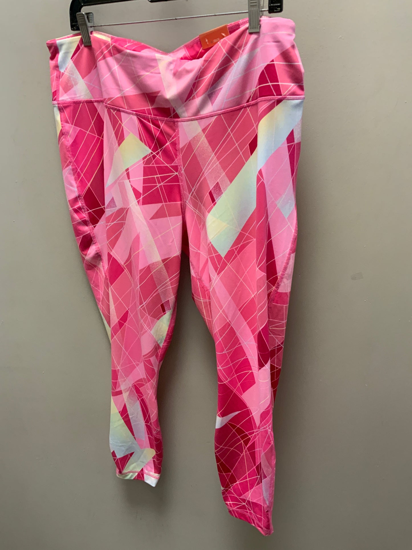 Athletic Capris By Zelos In Pink, Size: 2x