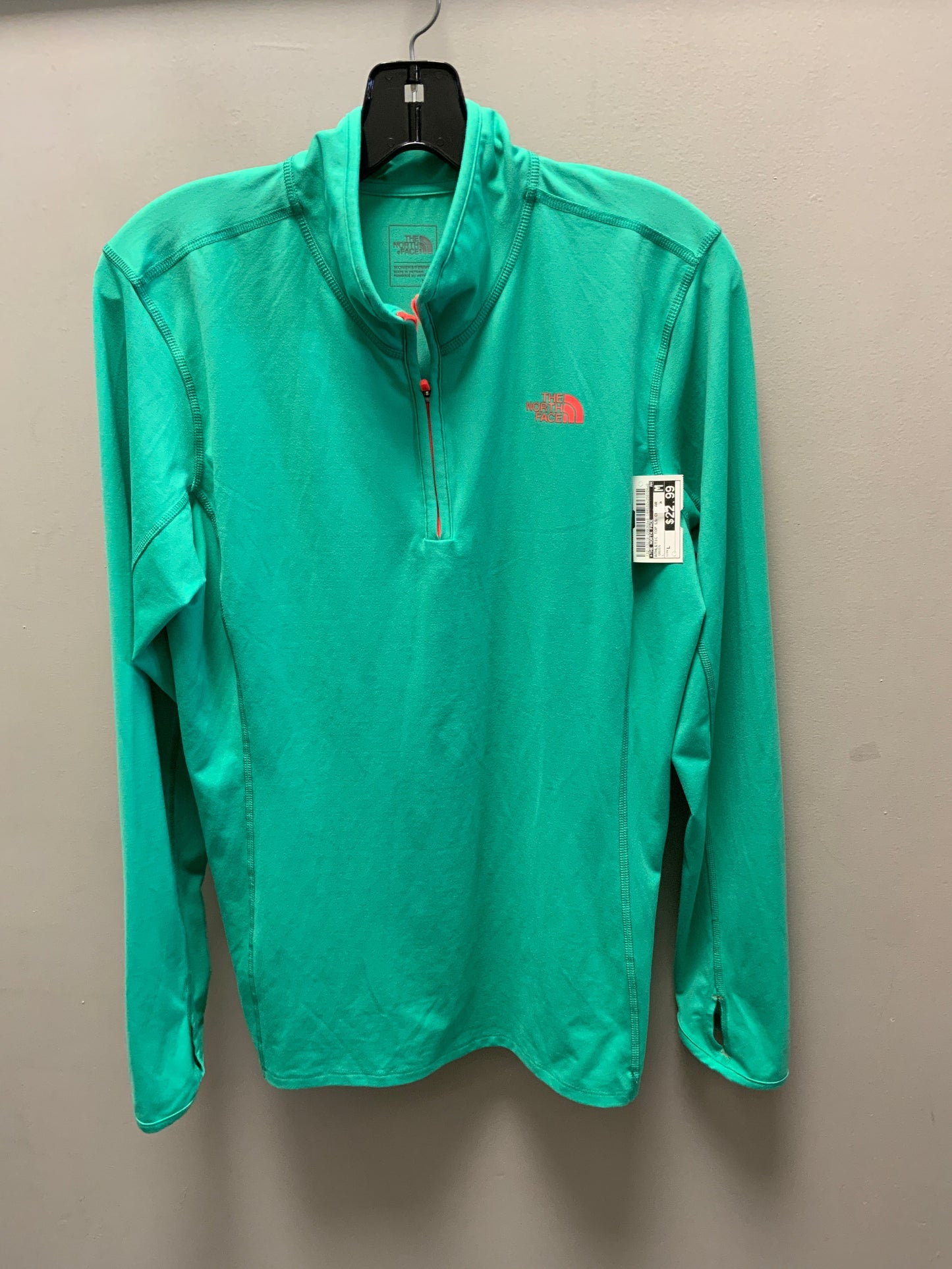 Athletic Top Long Sleeve Collar By The North Face In Green, Size: L