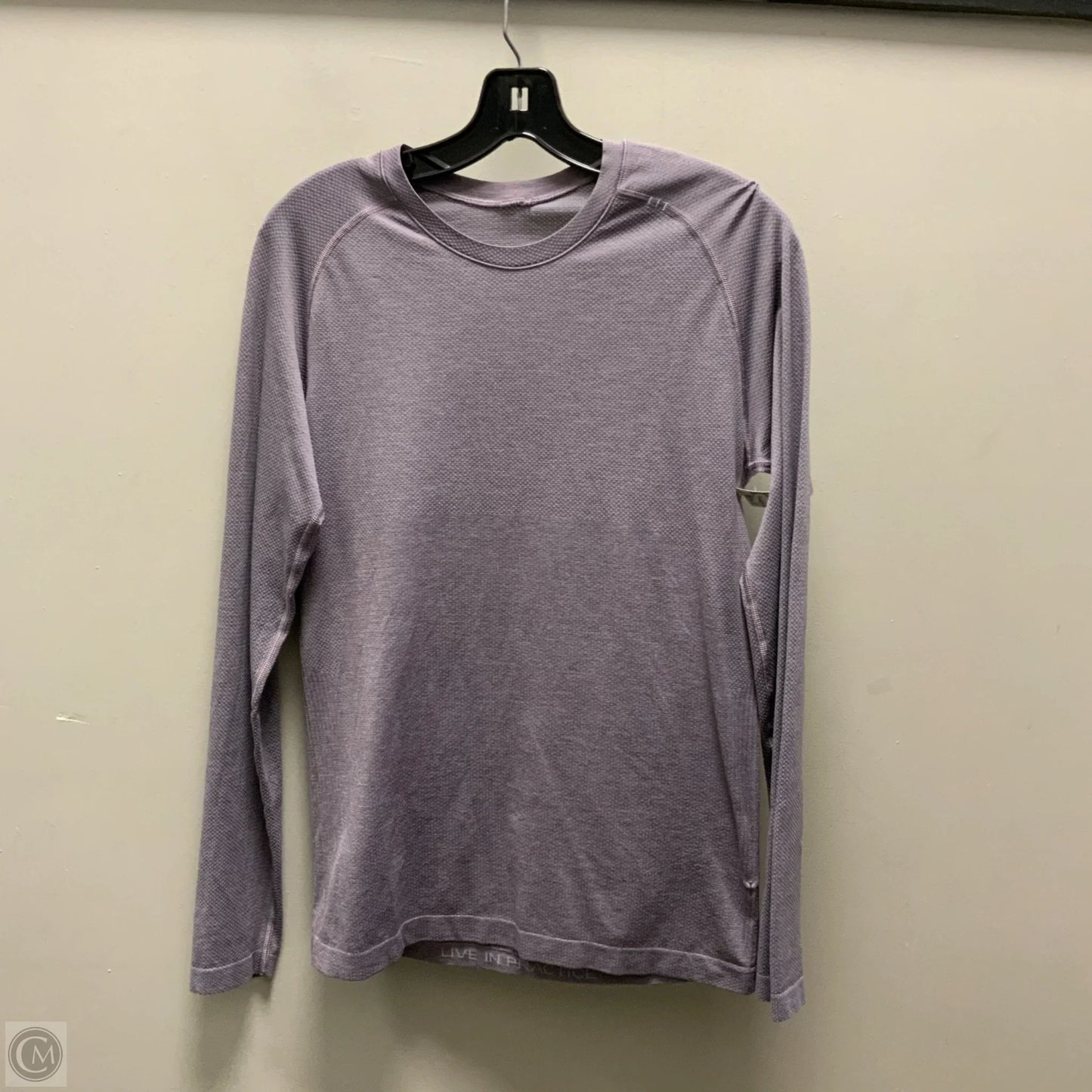 Athletic Top Long Sleeve Crewneck By Lululemon In Purple, Size: Xs