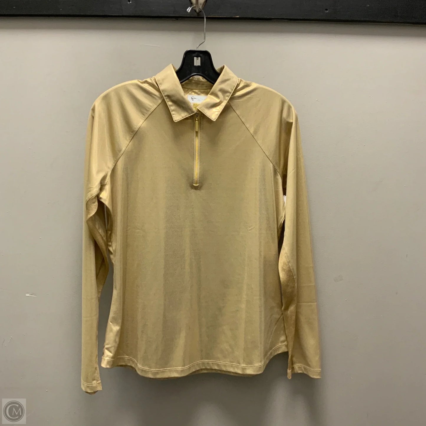 Athletic Top Long Sleeve Collar By Greg Norman In Gold, Size: M