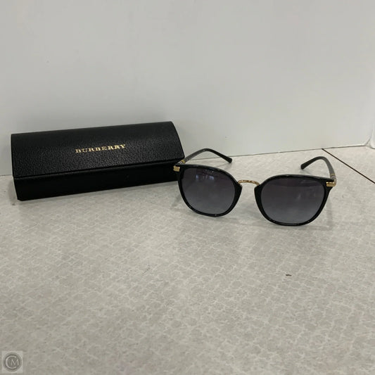 Sunglass Case Luxury Designer By Burberry