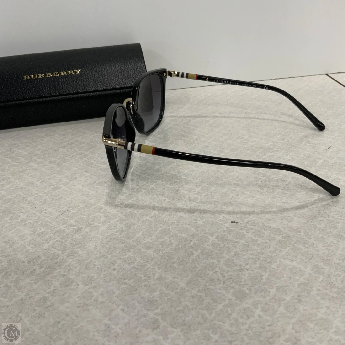 Sunglass Case Luxury Designer By Burberry