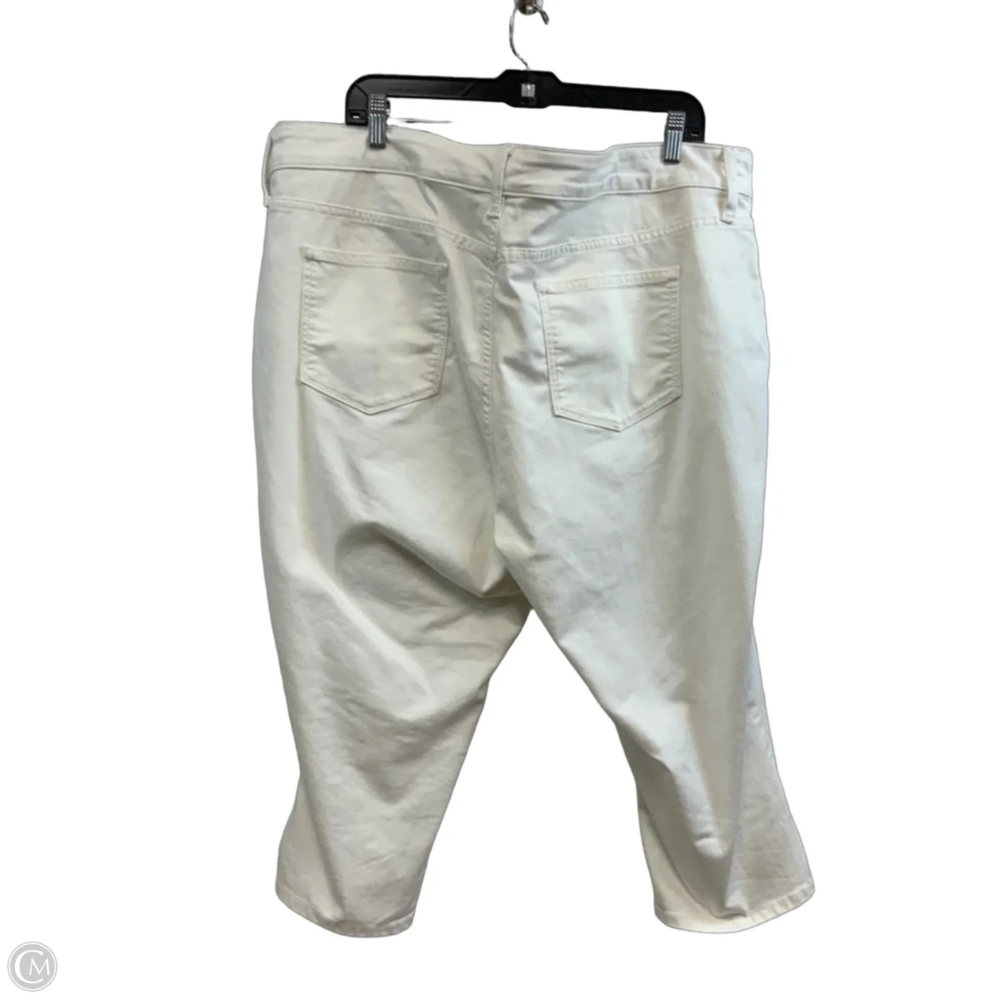 Capris By St Johns Bay In White, Size: 20
