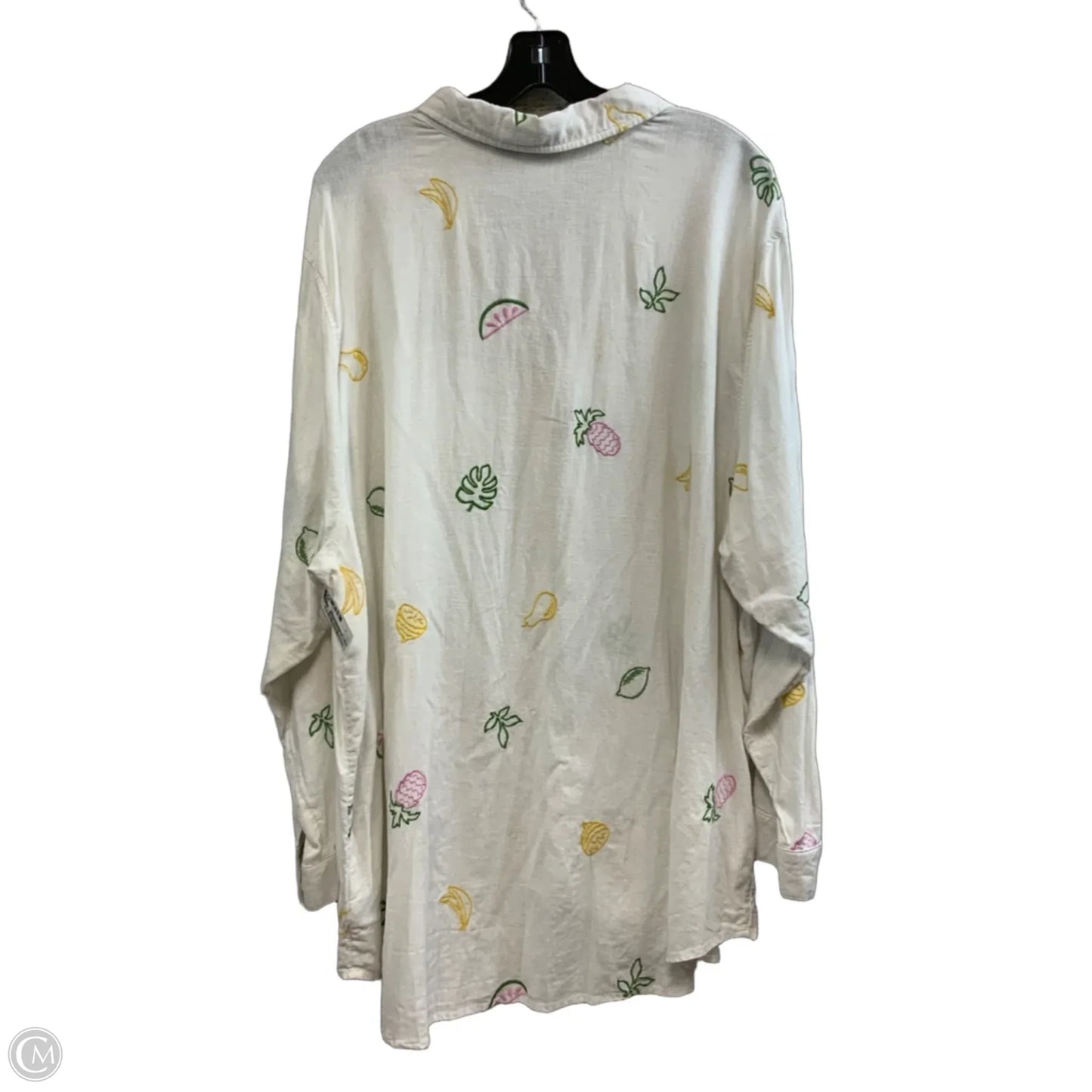 Top Long Sleeve By C And C In White, Size: 2x