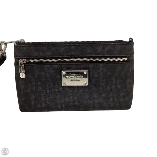 Wristlet By Michael By Michael Kors, Size: Medium
