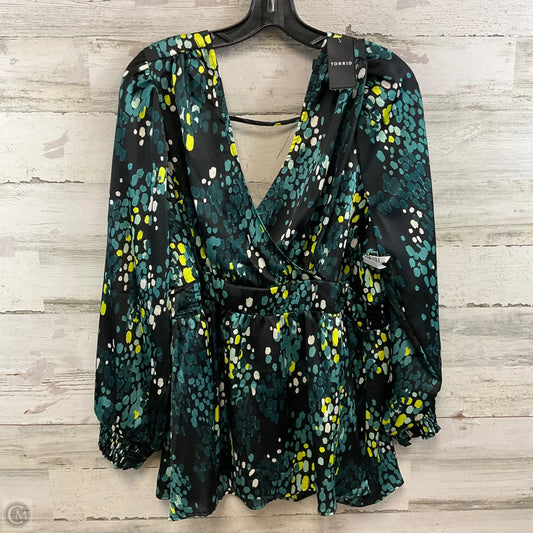 Top Long Sleeve By Torrid In Black & Green, Size: 1x