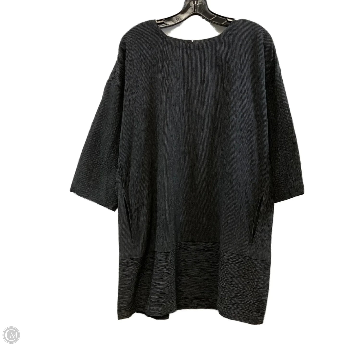 Dress Casual Short By Eileen Fisher In Black & White, Size: S