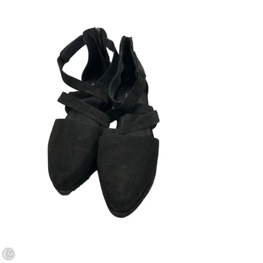 Shoes Flats By Eileen Fisher In Black, Size: 9