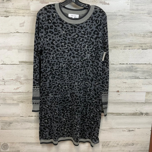 Dress Casual Short By John + Jenn In Grey, Size: 0