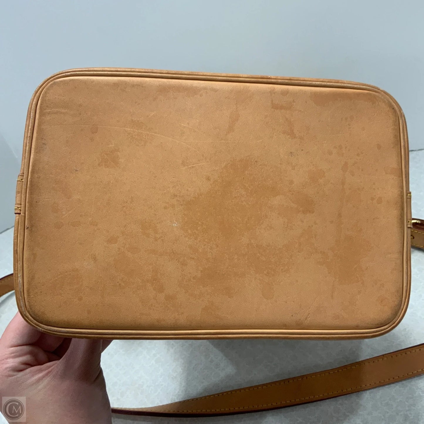 Handbag Luxury Designer By Louis Vuitton, Size: Small