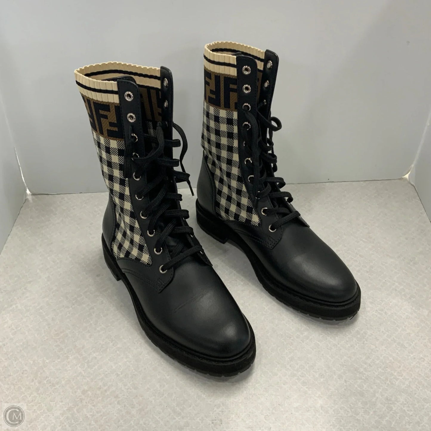 Boots Luxury Designer By Fendi In Black & Cream, Size: 9