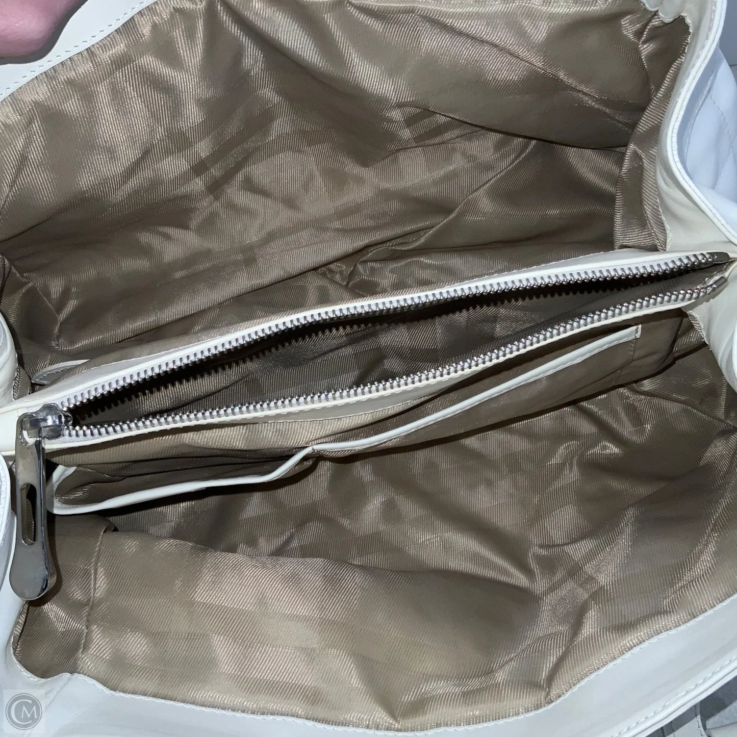 Handbag Luxury Designer By Burberry, Size: Large