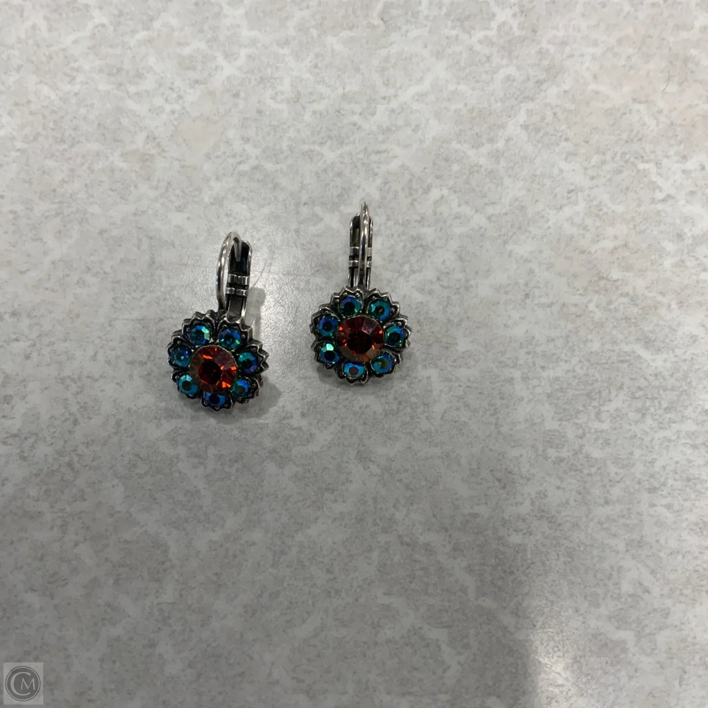 Earrings Dangle/drop By Mariana