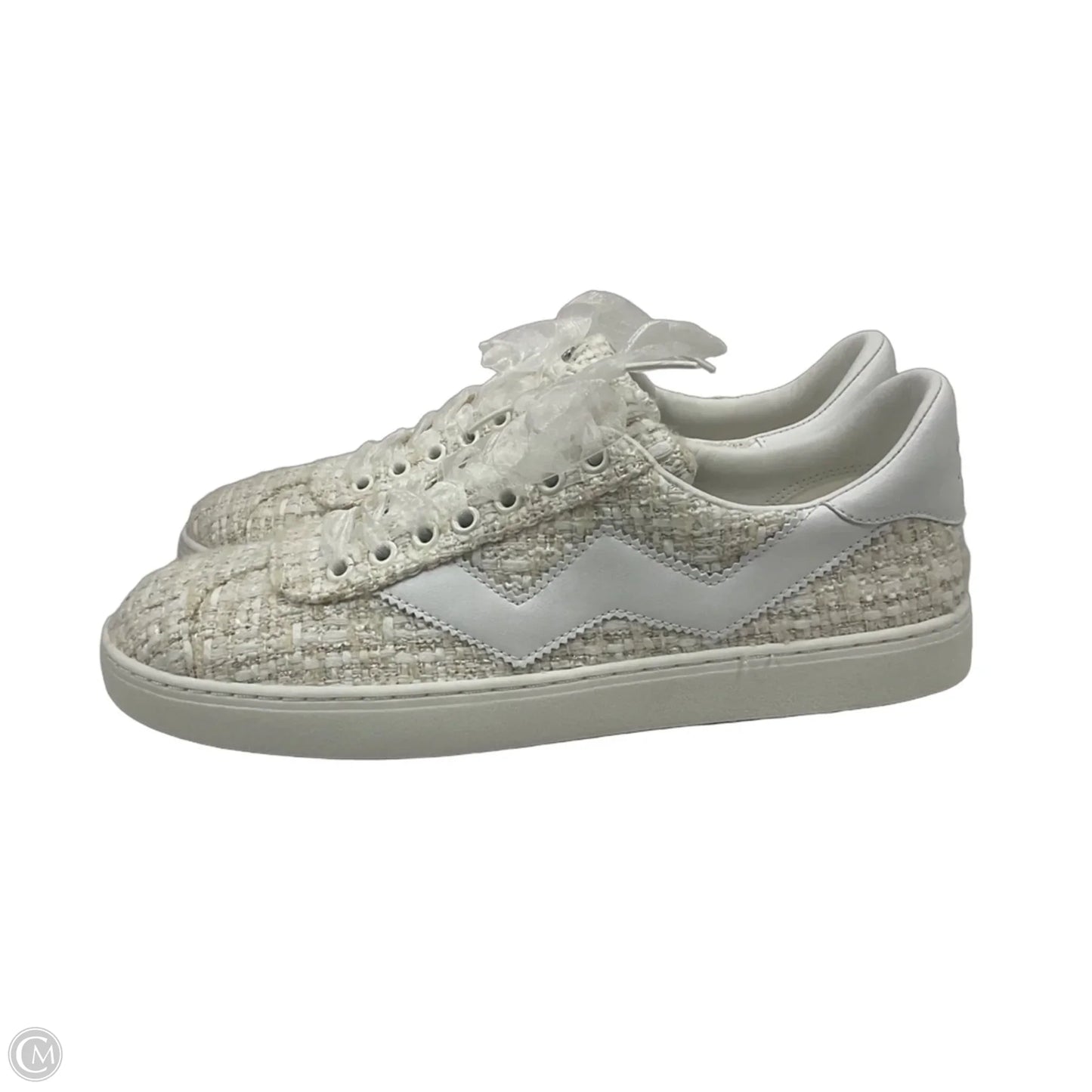 Shoes Designer By Stuart Weitzman In White, Size: 7.5
