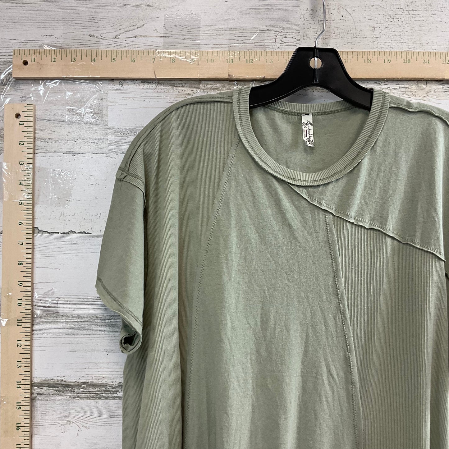 Green Top Short Sleeve Free People, Size S