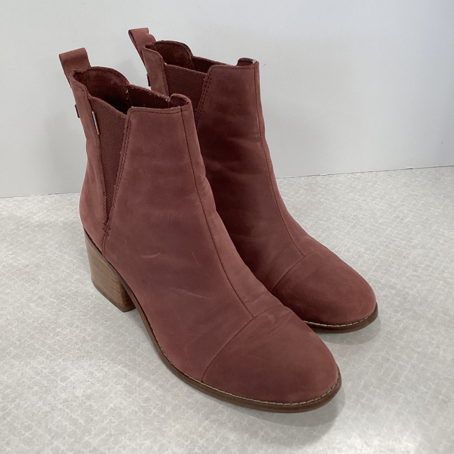 Boots Ankle Heels By Toms In Maroon, Size: 8