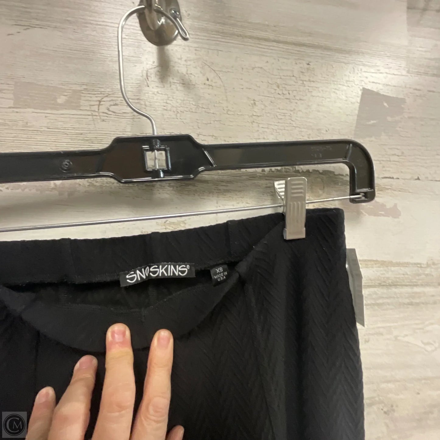 Athletic Leggings By snoskins In Black, Size: Xs