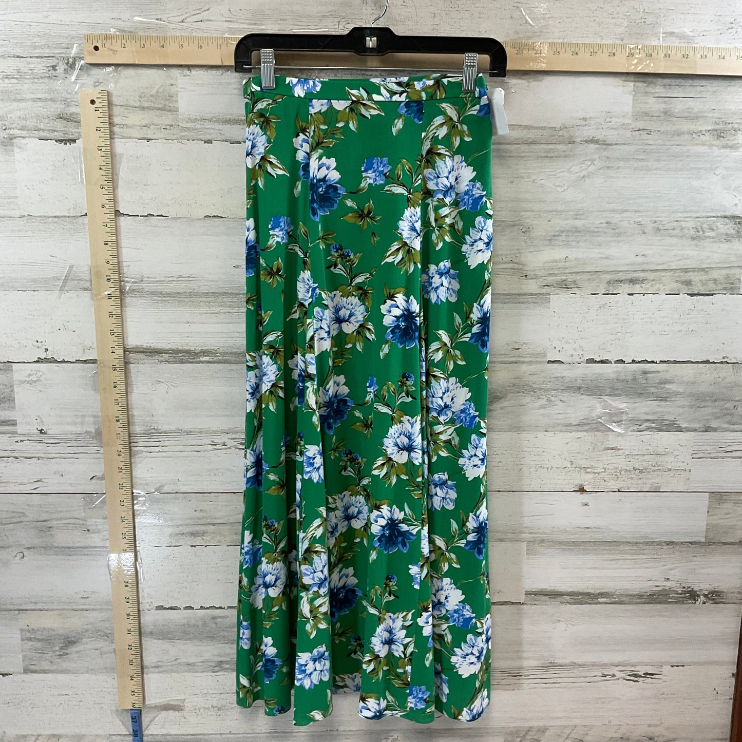 Green Skirt Maxi Banana Republic, Size 0