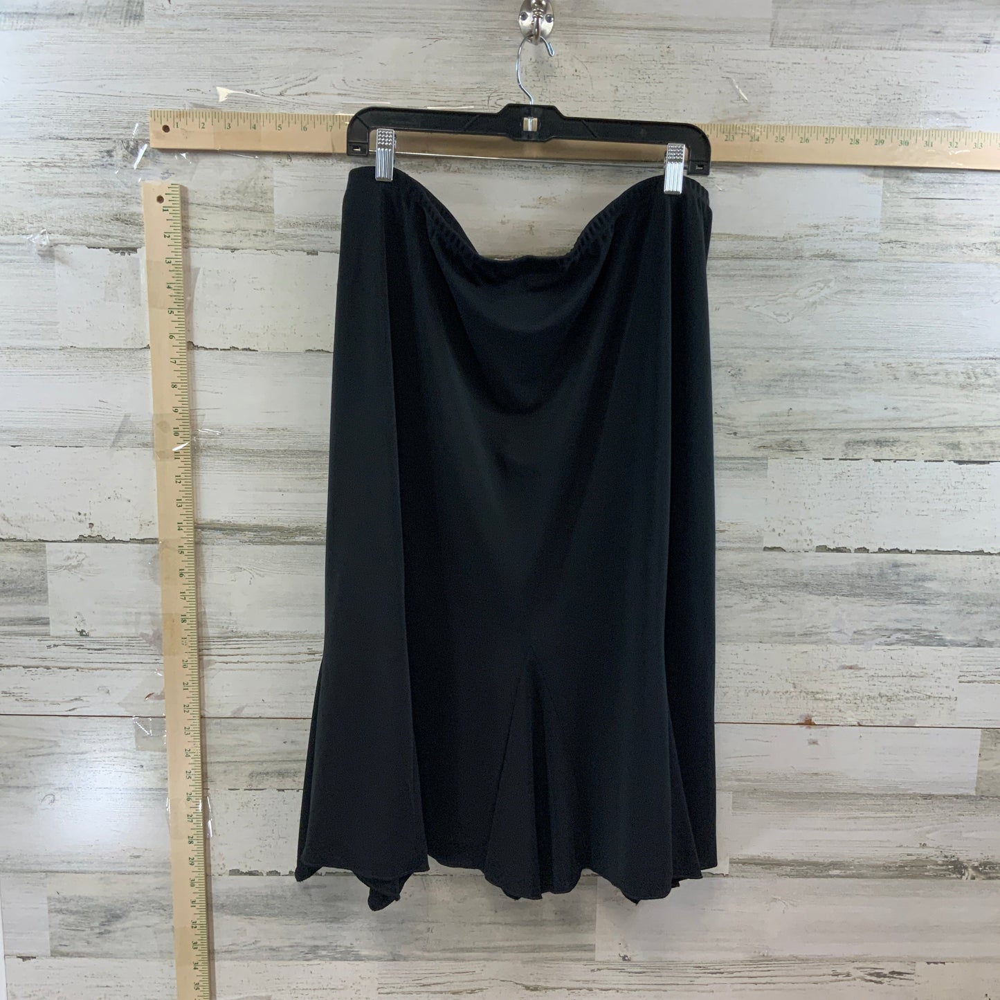 Black Skirt Mini & Short Cato, Size 2x