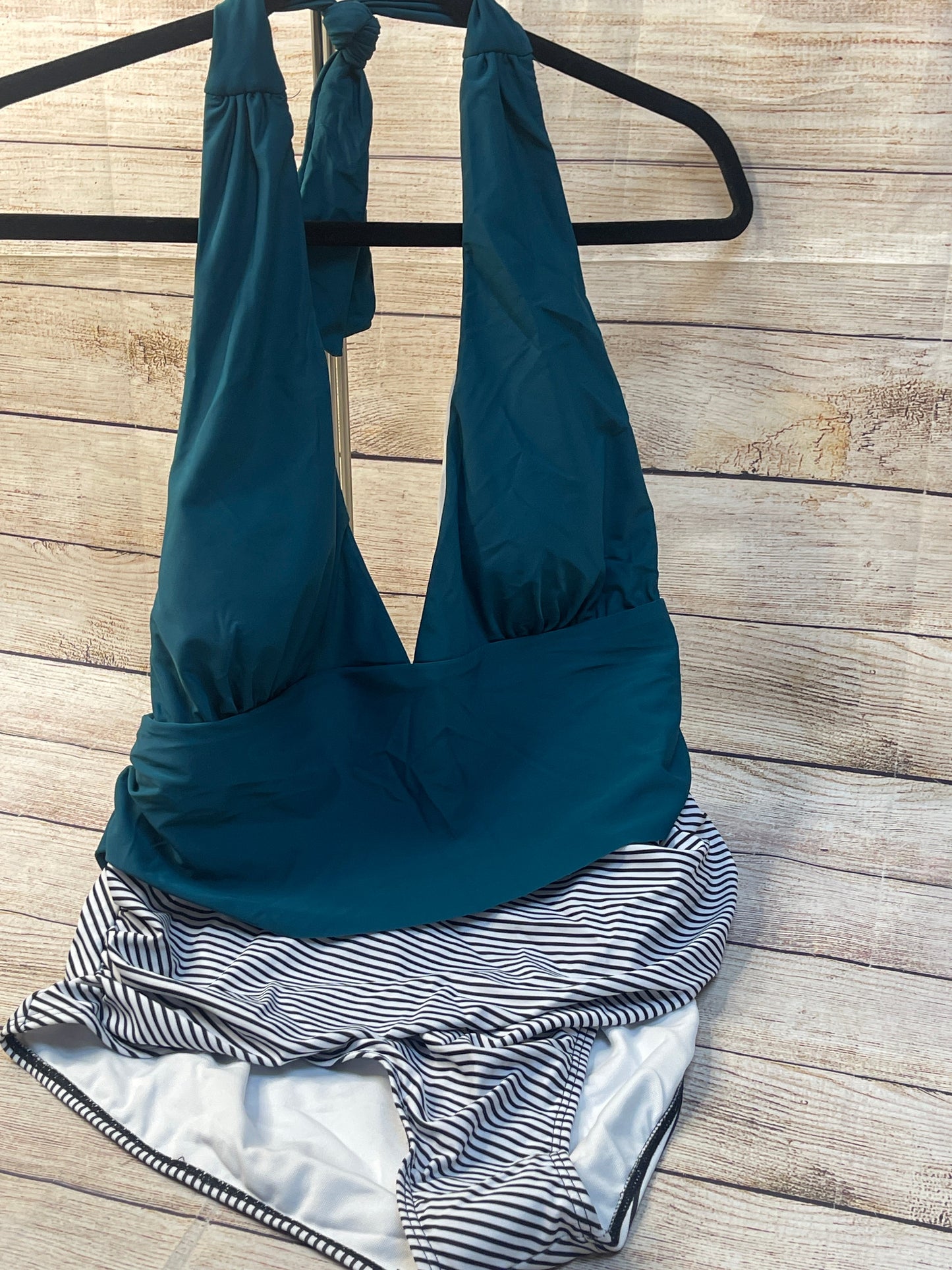 Teal Swimsuit Clothes Mentor, Size 16