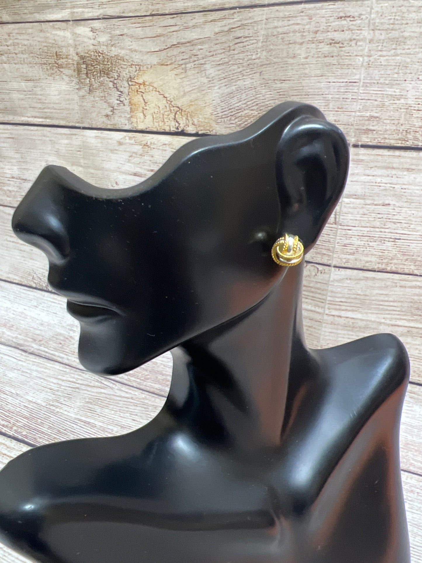 Earrings Stud By Cmb