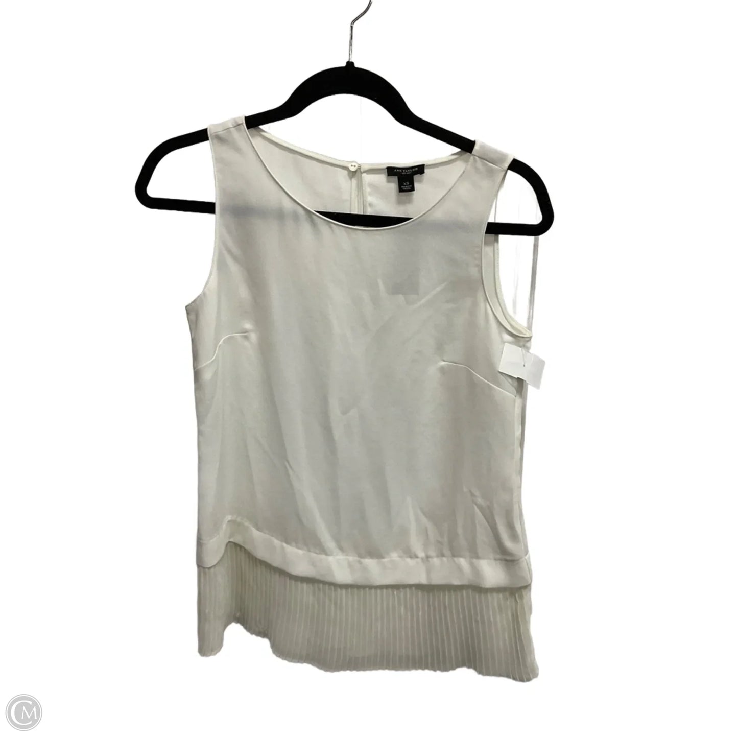 Top Sleeveless By Ann Taylor In White, Size: Xs