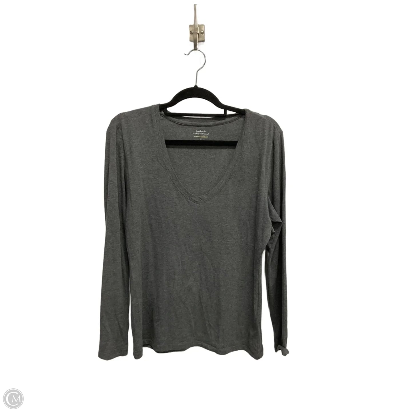 Top Long Sleeve Basic By Banana Republic In Grey, Size: M