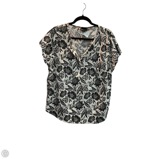 Top Short Sleeve By Jones New York In Black & White, Size: 1x