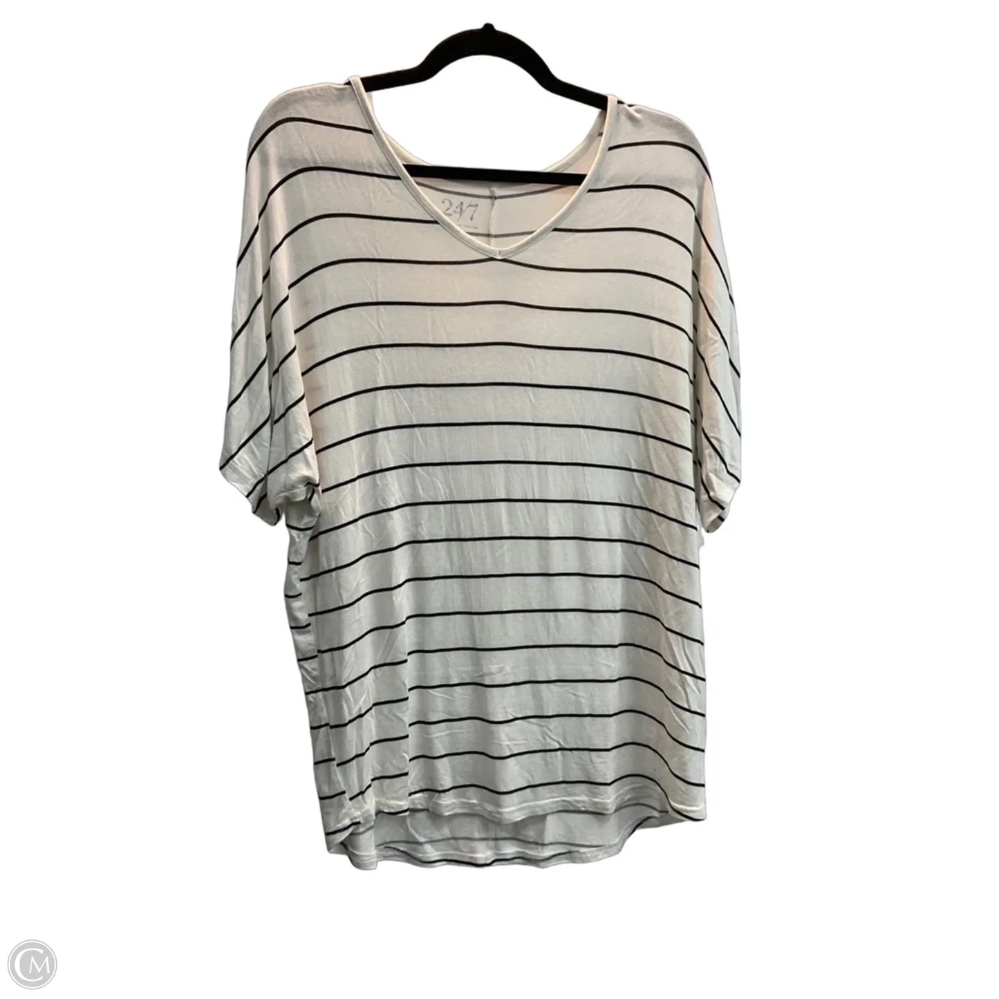 Top Short Sleeve Basic By Maurices In Striped Pattern, Size: Xs