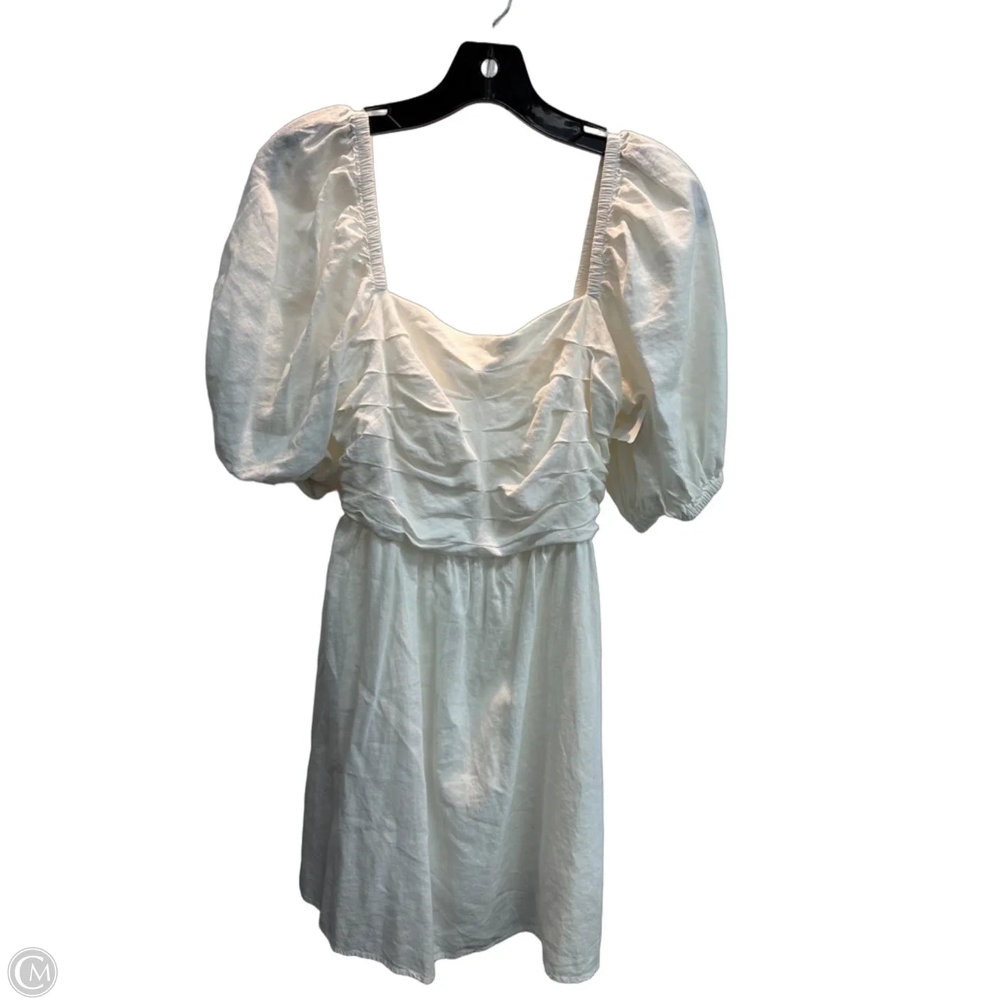 Dress Casual Short By New York And Co In White, Size: S