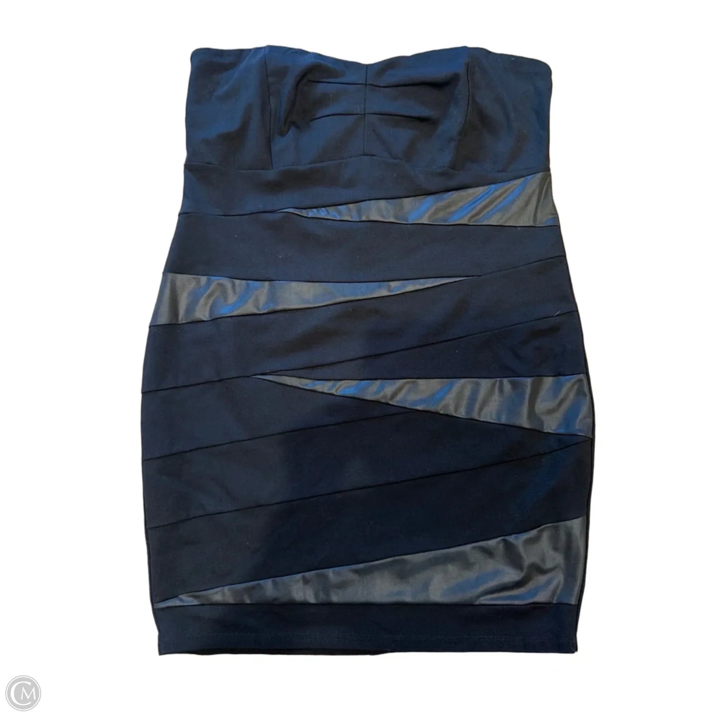 Dress Party Short By Torrid In Black, Size: 1x