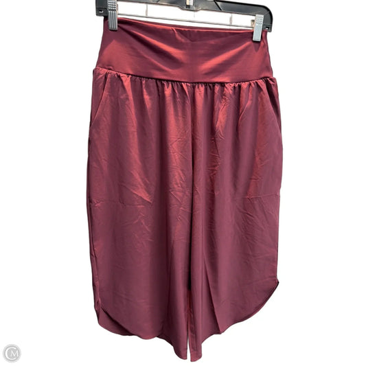 Athletic Capris By Halara In Maroon, Size: M
