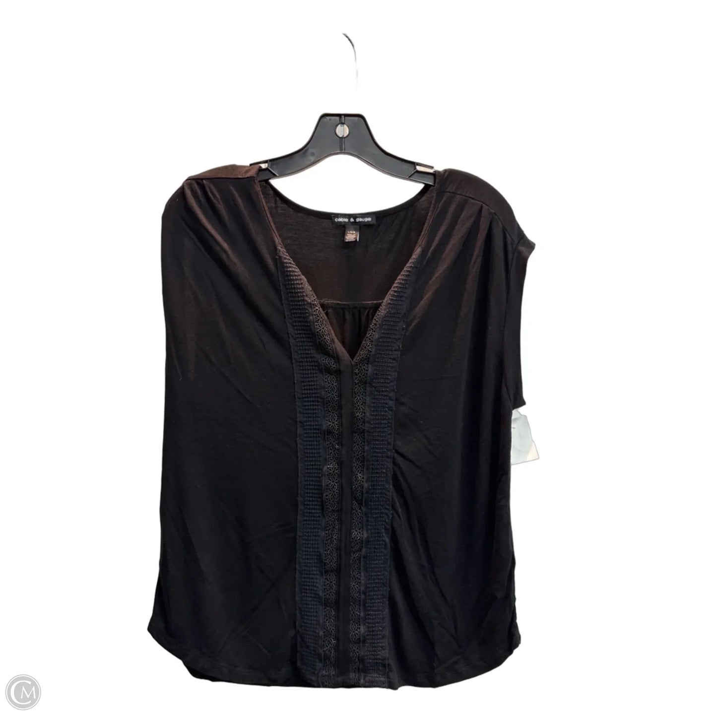 Top Short Sleeve By Cable And Gauge In Black, Size: L