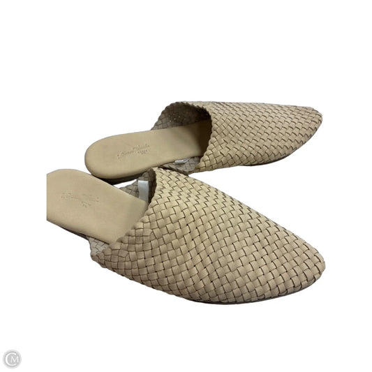 Shoes Flats By Universal Thread In Cream, Size: 10