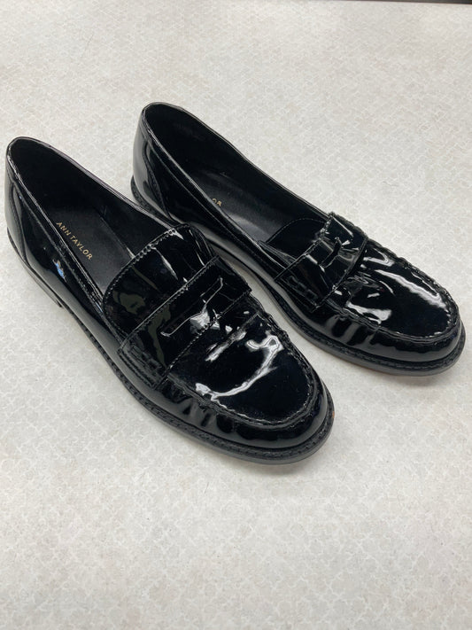 Shoes Flats By Ann Taylor In Black, Size: 8