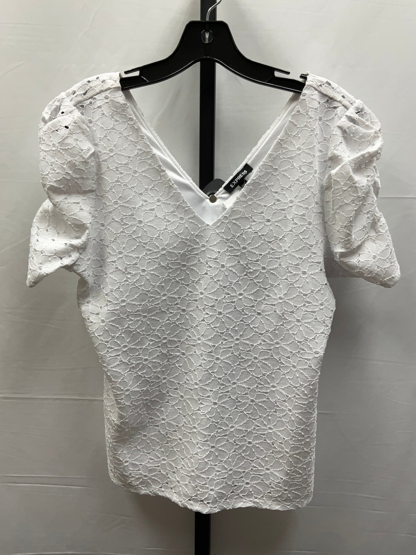 White Top Short Sleeve Express, Size M