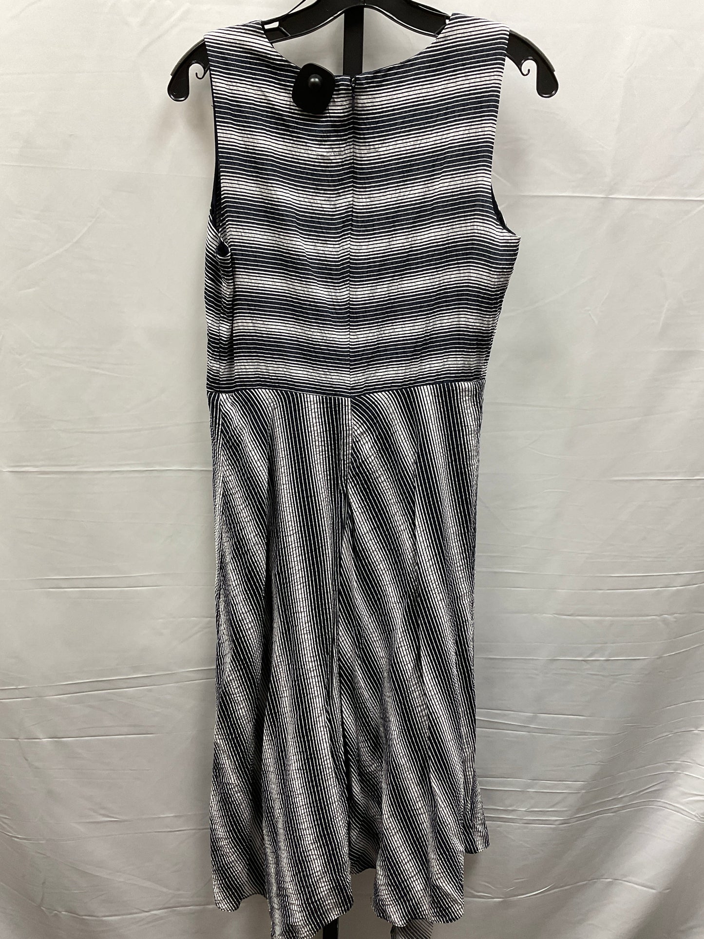 Dress Casual Maxi By Vince Camuto In Striped Pattern, Size: S