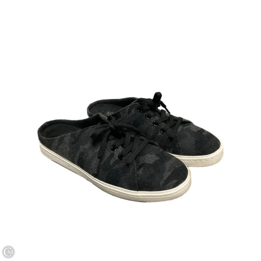 Shoes Sneakers By Naturalizer In Black, Size: 8.5