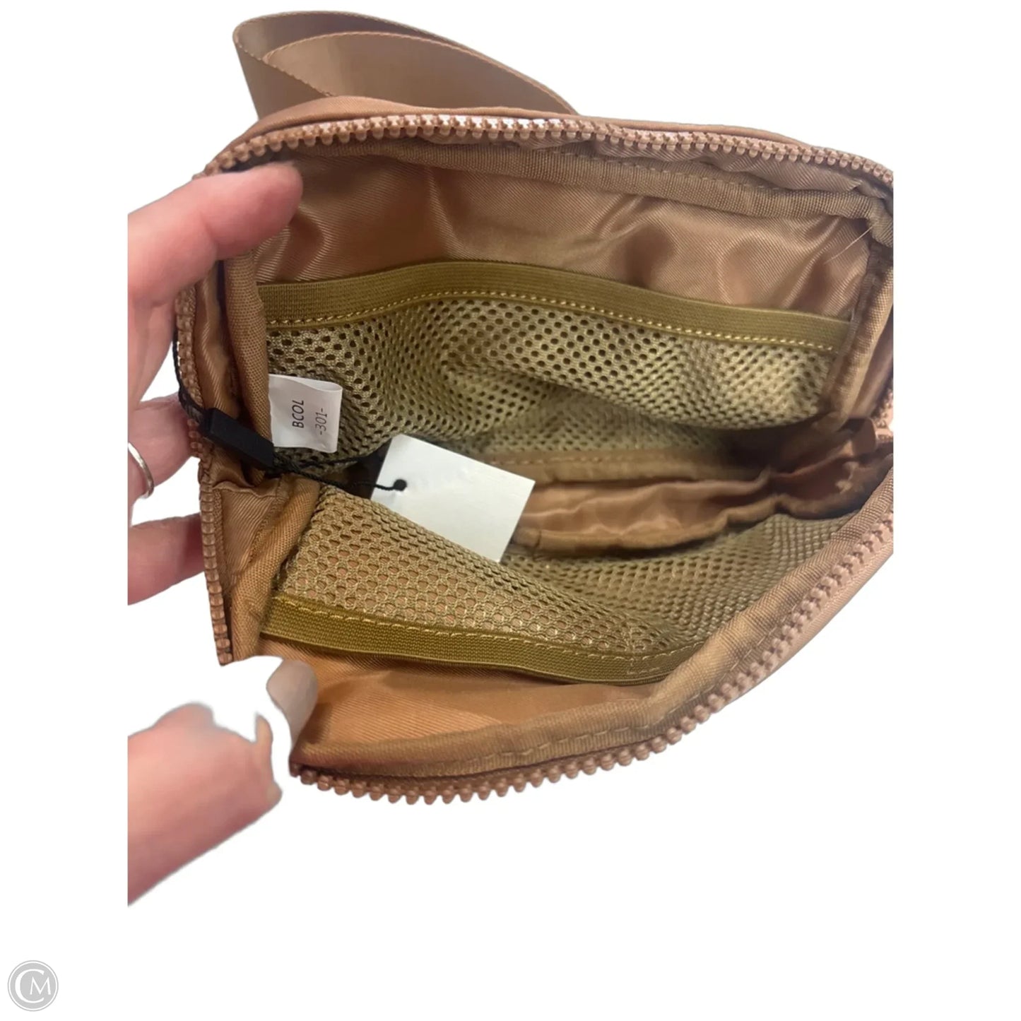 Belt Bag By Clothes Mentor, Size: Small