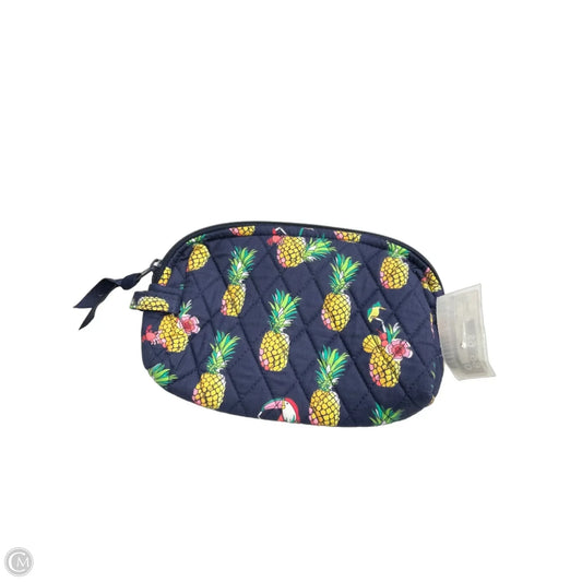 Makeup Bag By Vera Bradley, Size: Small