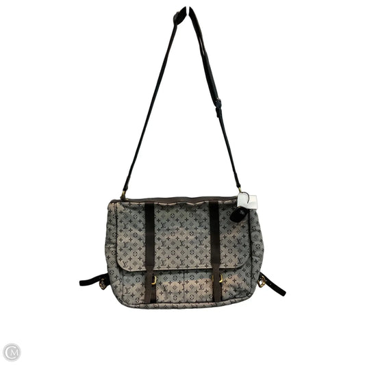 Crossbody Luxury Designer By Louis Vuitton, Size: Large