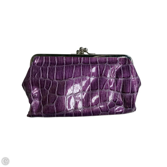 Clutch By Clothes Mentor, Size: Medium