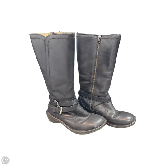 Boots Designer By Ugg In Black, Size: 7