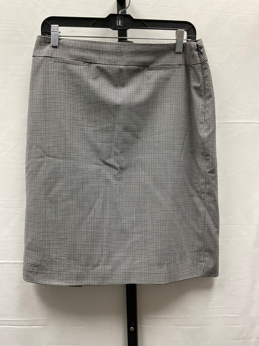 Skirt Midi By Banana Republic  Size: 8