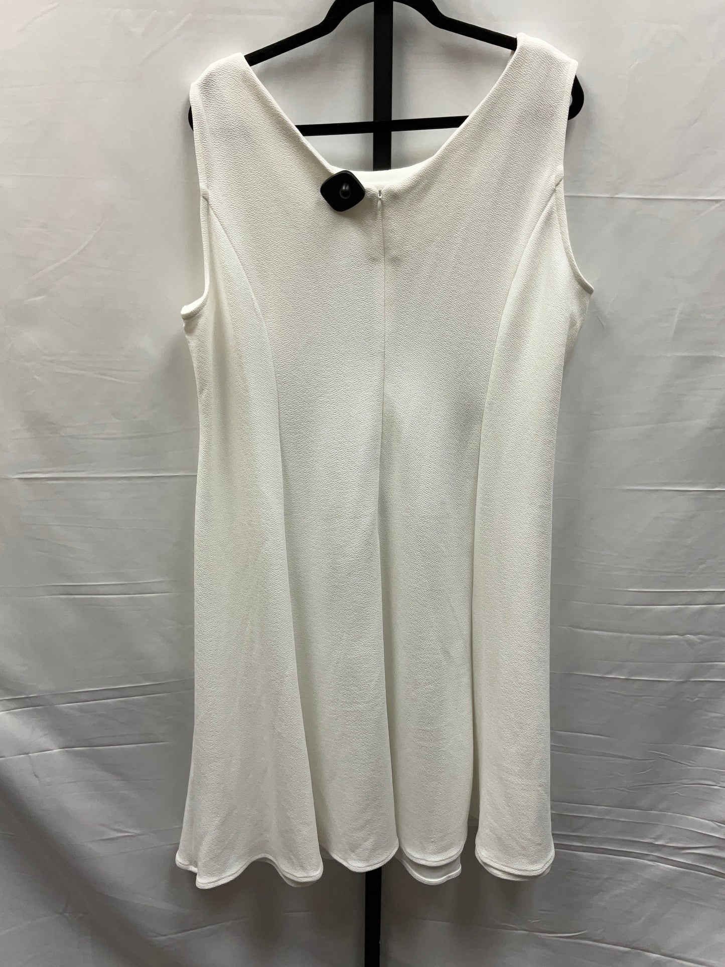 White Dress Casual Midi Clothes Mentor, Size 20