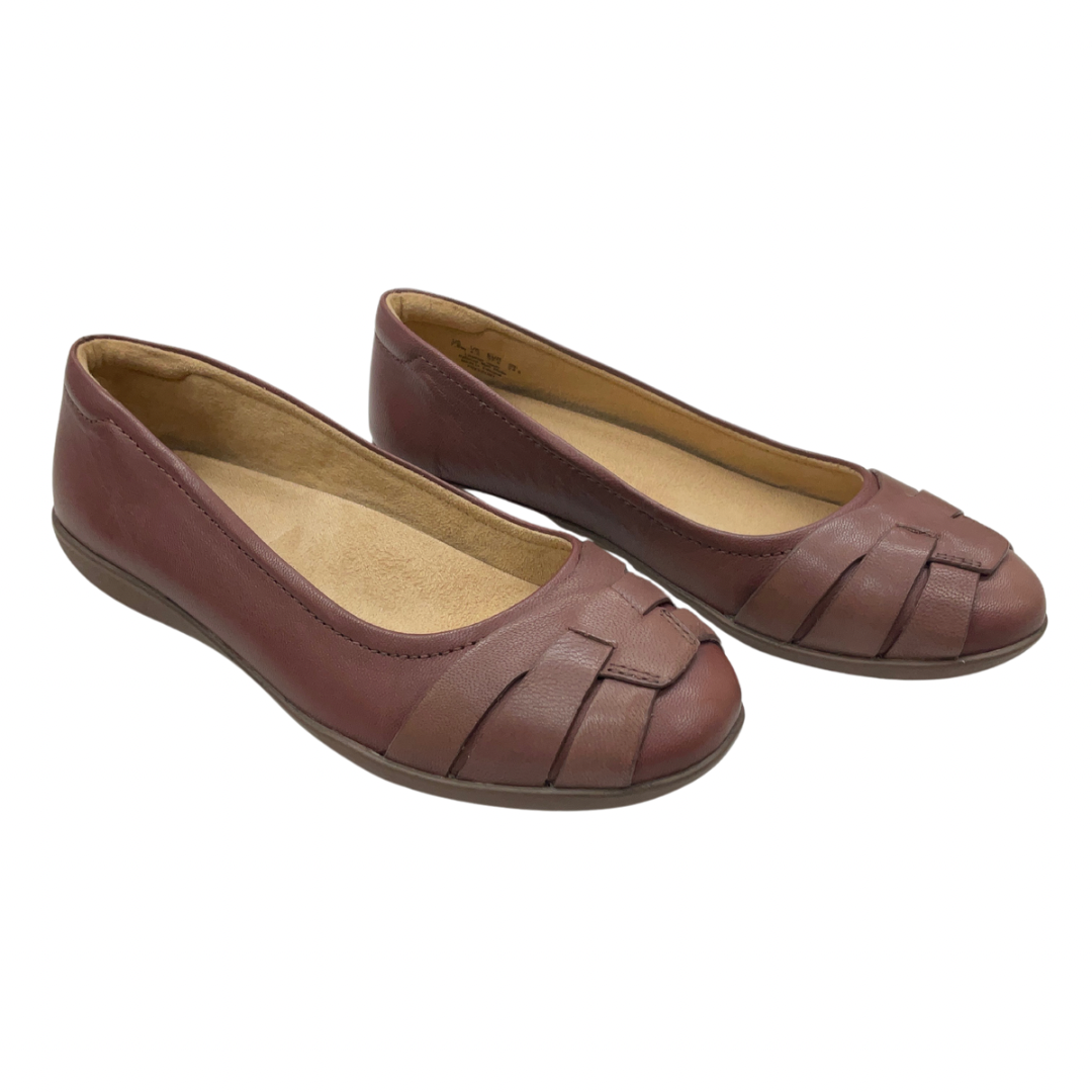 Shoes Flats By Naturalizer In Brown, Size: 7.5